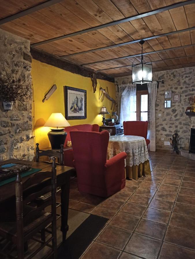 La Hueta Bajo Villa Orcera Exteriör bild